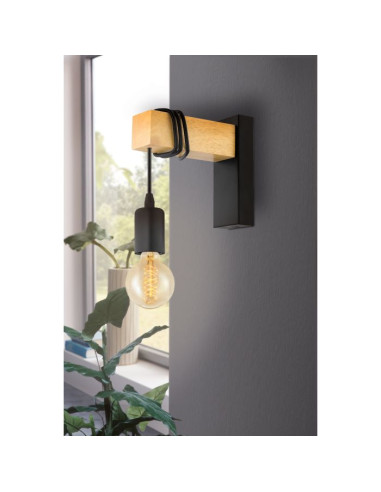 Aplique de Parede TOWNSHEND Eglo em Madeira e Metal Preto