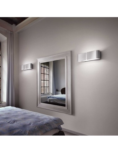 Aplique CLIP Ideal Lux - Elegância e Funcionalidade em Iluminação