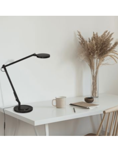 Luxa: Lâmpada de Mesa LED Moderna e Versátil com Dimmer Touch