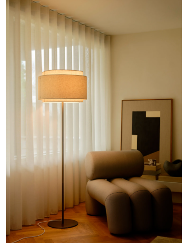 Candeeiro de Pé Takai - Elegância Contemporânea e Luxuosa