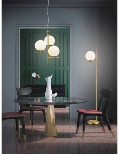 Candeeiro de Pé PURE Dourado Trio Lighting, Elegância e Estilo